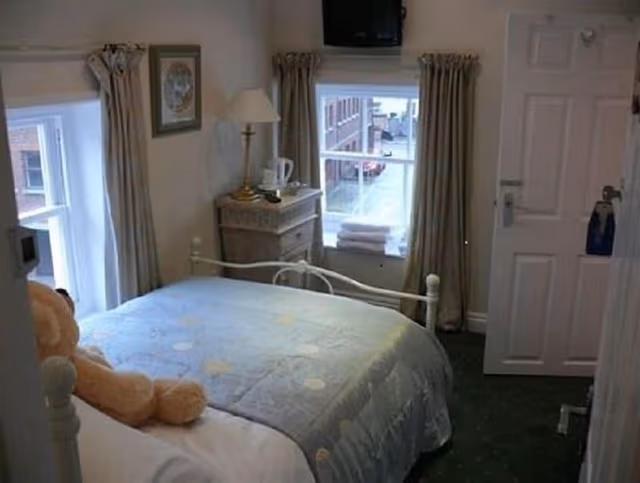 Double Room, Ensuite (Sydenham)