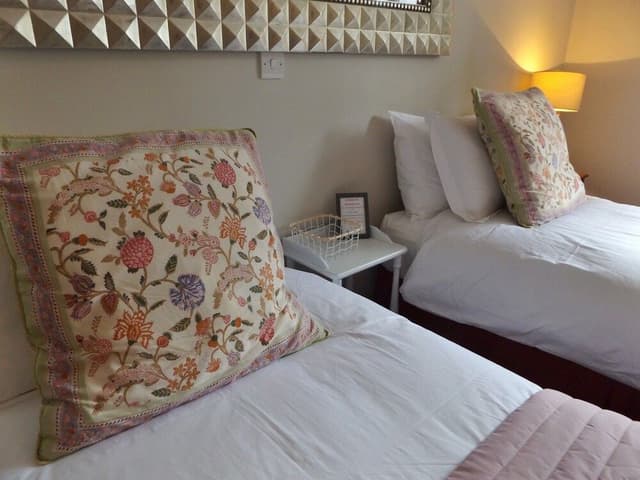 Double or Twin Room, Ensuite (Room 3)