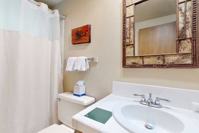 Condo, 4 Bedrooms