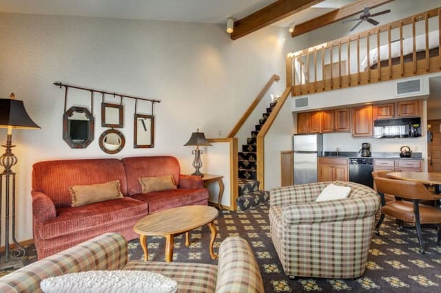 Deluxe Loft (Heather Highlands Inn Pleasantview)