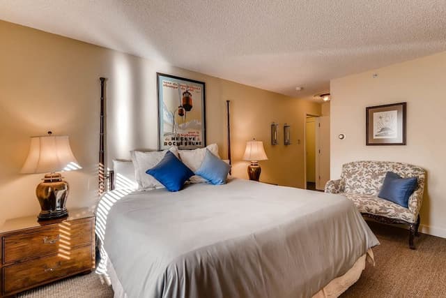 Condo, 1 Bedroom