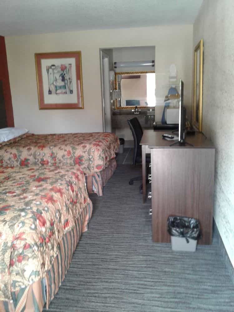Budget Inn Express