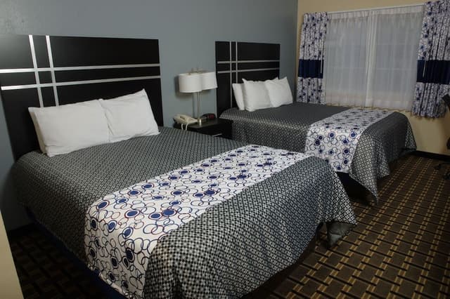 Standard Room, 2 Queen Beds