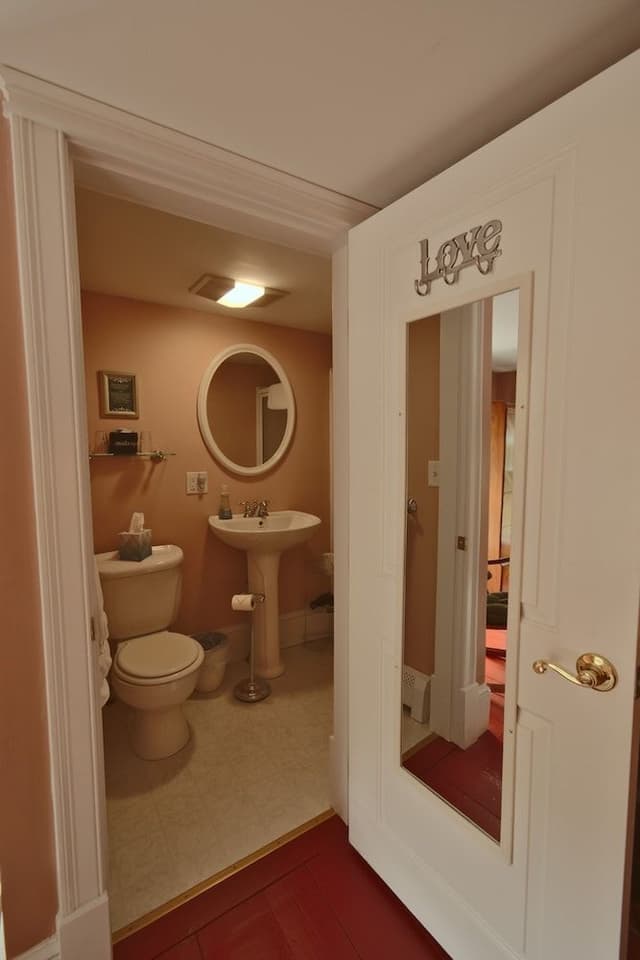 Waukewan Room