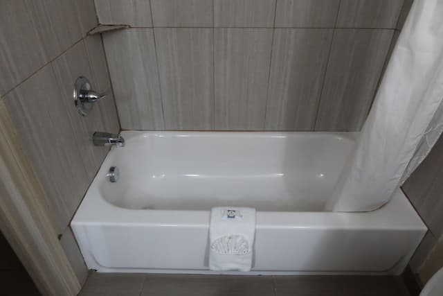 Honeymoon Studio Suite, 1 King Bed with Sofa bed, Smoking