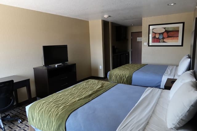 Comfort Double Room, 2 Queen Beds, Non Smoking