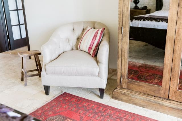 Classic Room, 1 King Bed