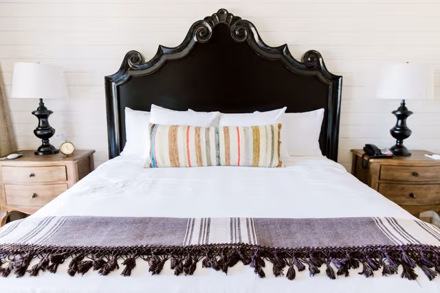 Classic Room, 1 King Bed