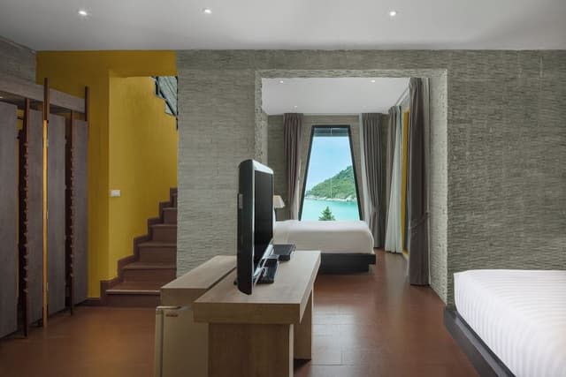 Family Jacuzzi Grande, Sea View