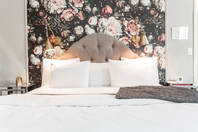 Room, 1 King Bed (Wolcott)