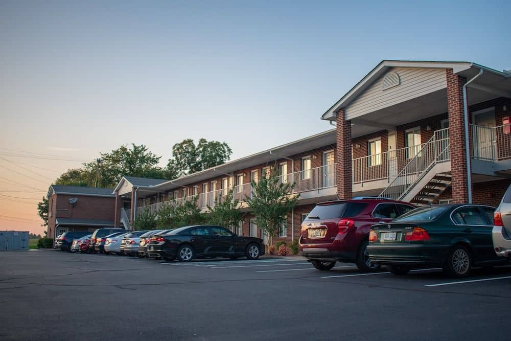 CORPORATE SUITES OF CONCORD CORPORATE SUITES OF CONCORD