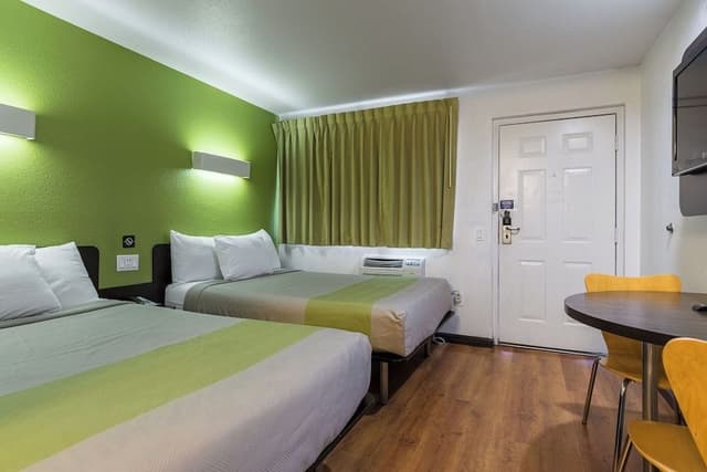 Deluxe Room, 2 Queen Beds, Non Smoking, Refrigerator
