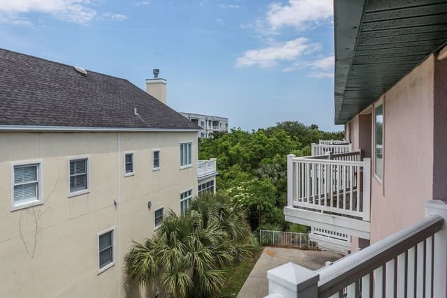 Standard Condo, 2 Bedrooms