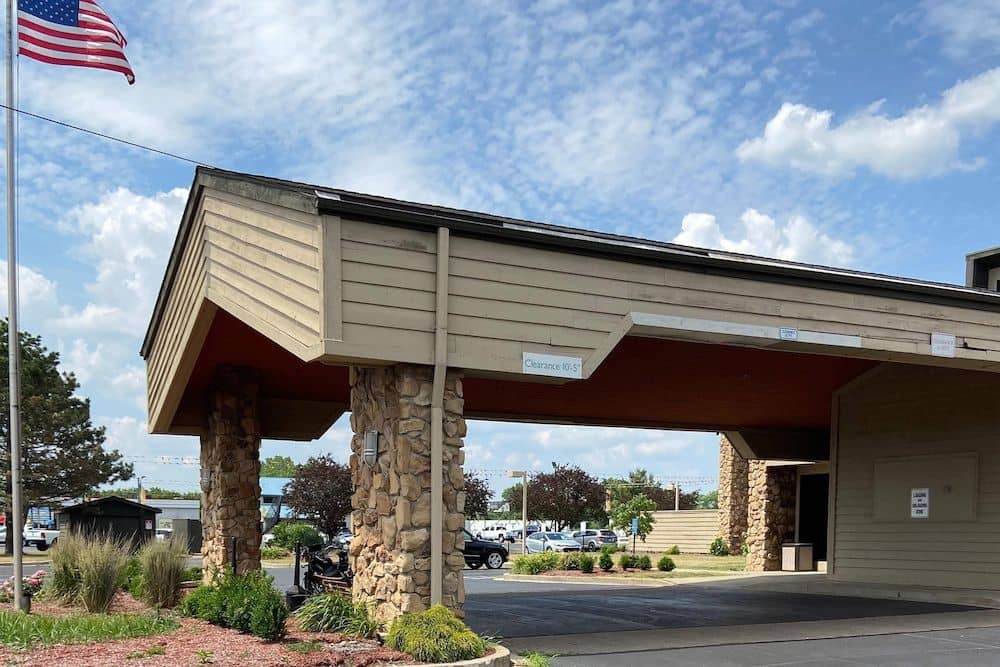 Quality Inn & Suites Goshen Quality Inn & Suites Goshen