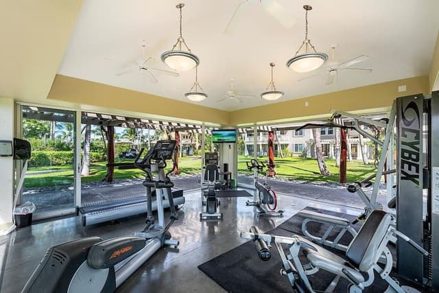 Condo, 2 Bedrooms