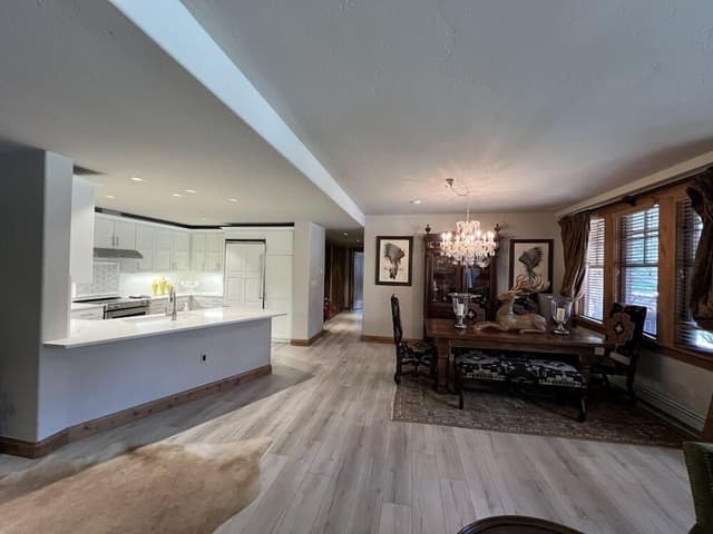 Luxury Condo, 2 Bedrooms