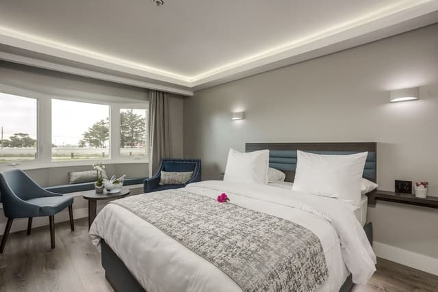 Deluxe Room, 1 King Bed