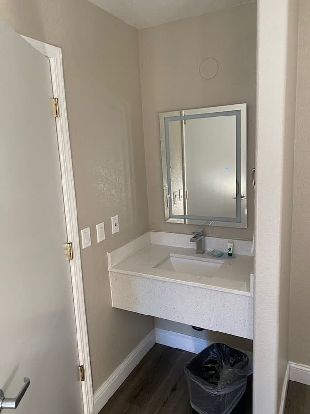Standard Room, 2 Queen Beds, Non Smoking
