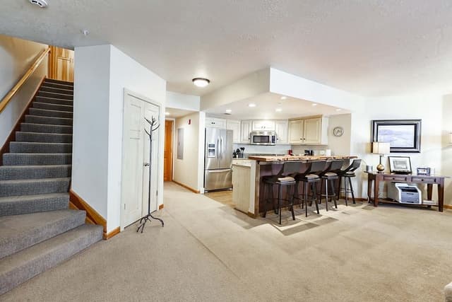2-Bedroom Condominium with Spa #210