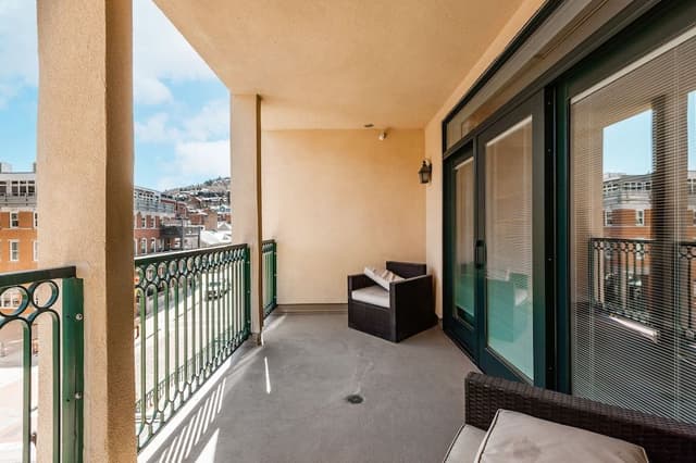 2-Bedroom Condominium with Spa #209