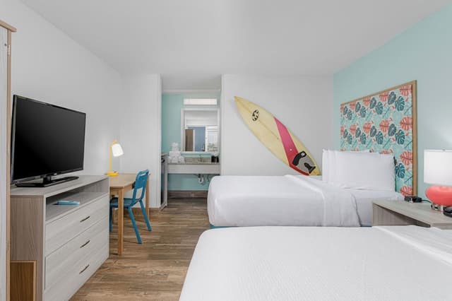 Basic Room, 2 Queen Beds, Ground Floor