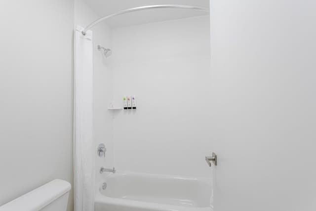 Room, 1 King Bed (Upper Floor)