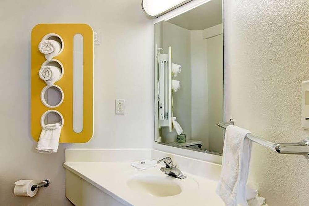 Motel 6 Denver East - Aurora1