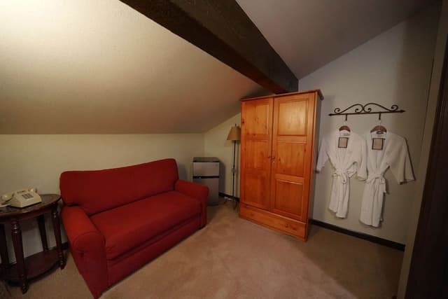 Premium Suite, 2 Bedrooms, Refrigerator, Garden Area