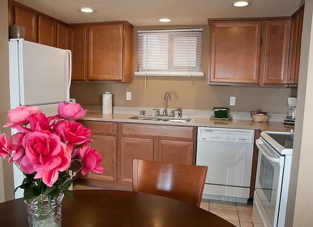 Suite, 1 Queen Bed with Sofa bed, Kitchen