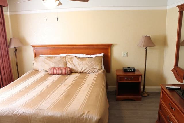 Executive King Suite