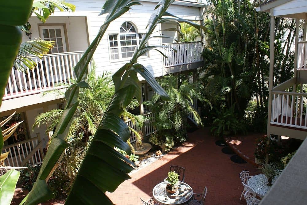 Sabal Palm House Sabal Palm House