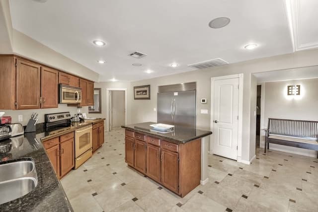 Traditional House, Multiple Beds, Non Smoking, Mountain View