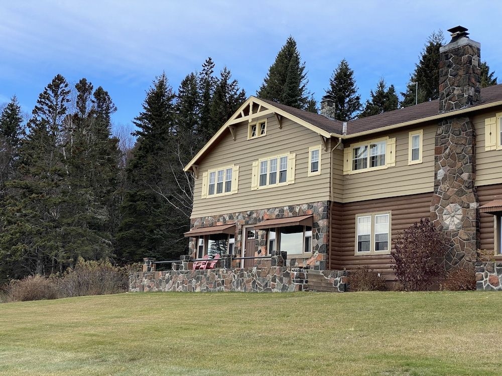 Cascade Lodge on Lake Superior3