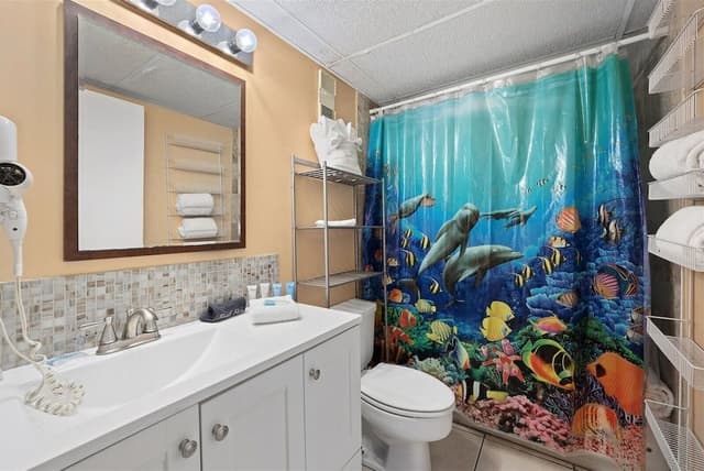 Condo, 2 Queen Beds (Moondrifter 606)