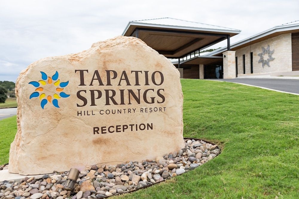 Tapatio Springs Resort2