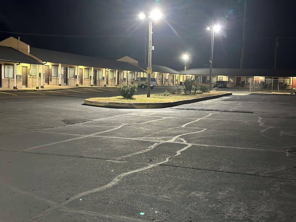 Interstate Inn Express Interstate Inn Express