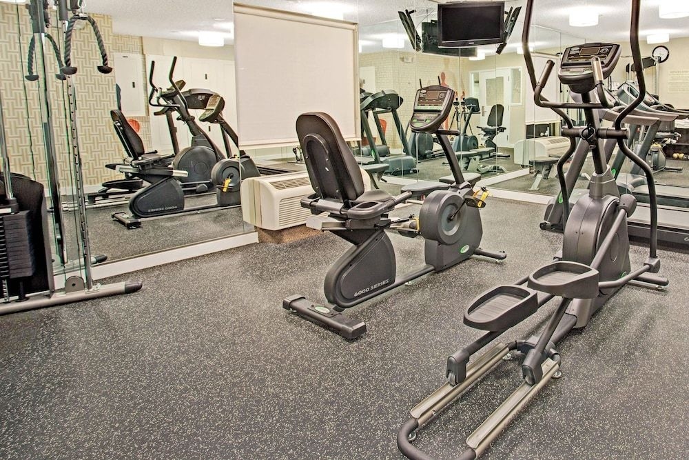 Hawthorn Suites by Wyndham Omaha2