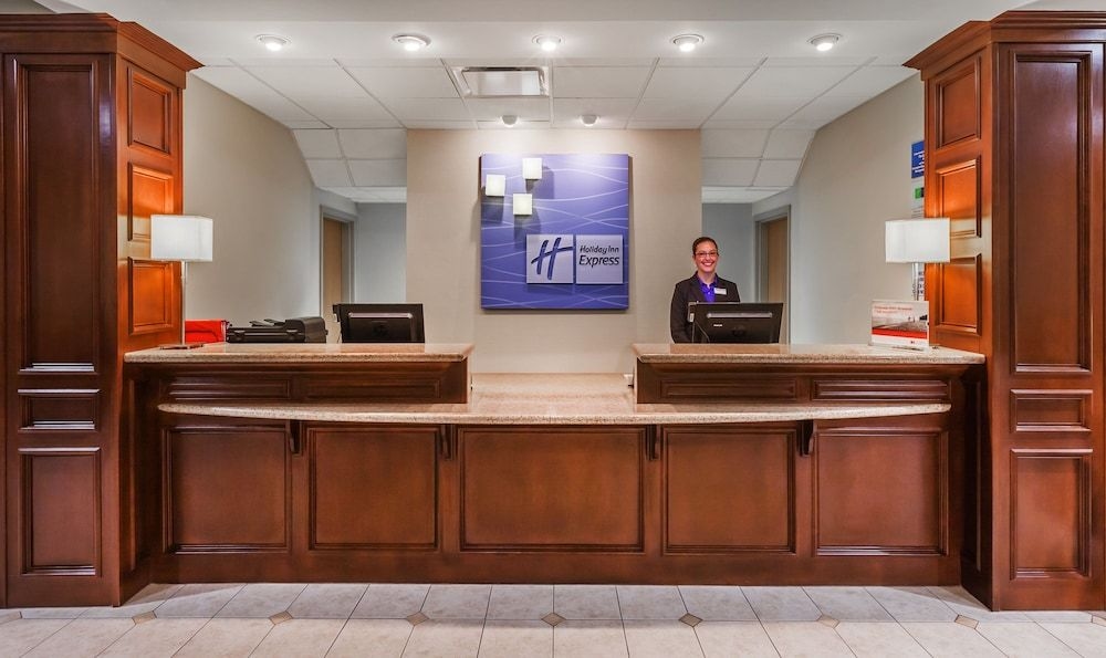Holiday Inn Express Hotel & Suites Pharr1