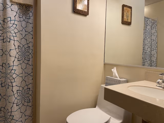 Standard Twin Room, Ensuite