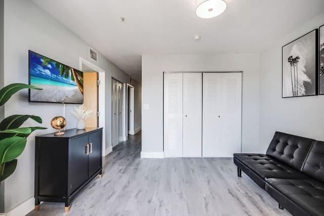 Luxury Apartment, 2 Bedrooms, River View