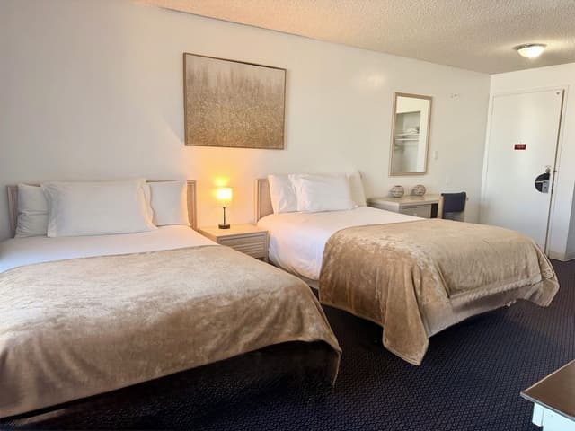 Comfort Room, 2 Double Beds, Patio, Marina View