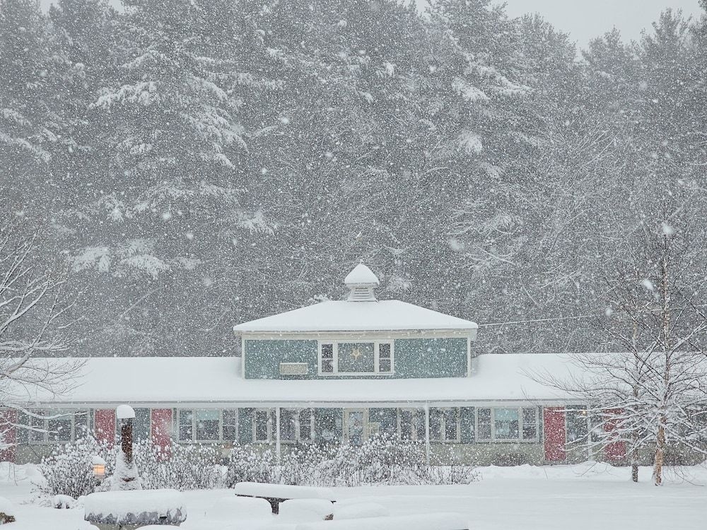 THE BRIARCLIFF MOTEL1