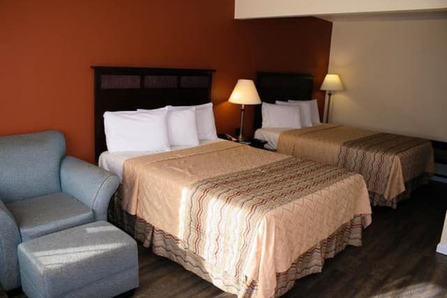Standard Room, 2 Queen Beds