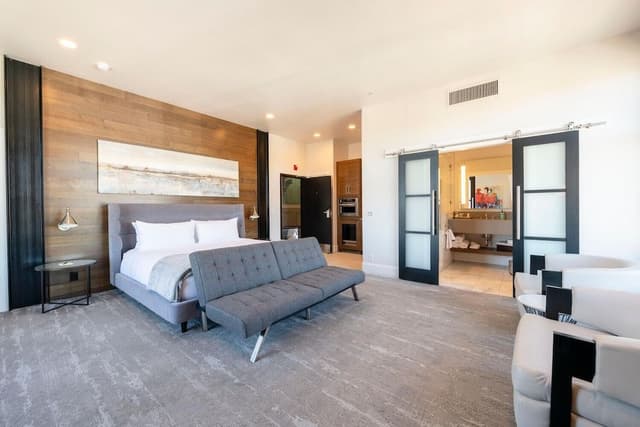 Lespri Suites
