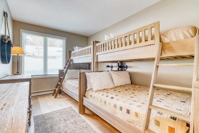 House (2 Bedrooms)