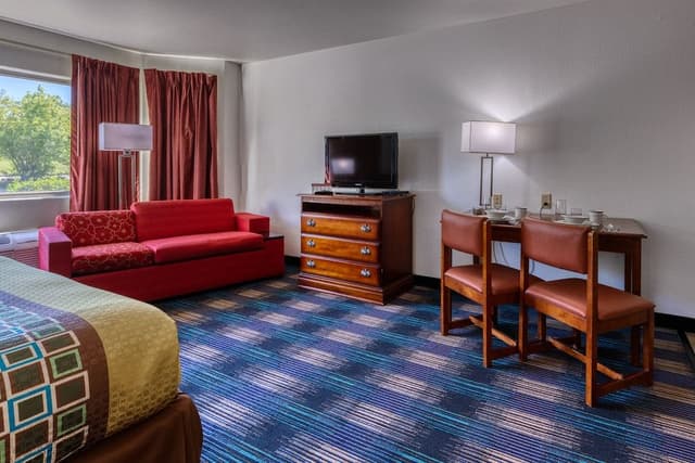 Room, 1 Queen Bed with Sofa bed