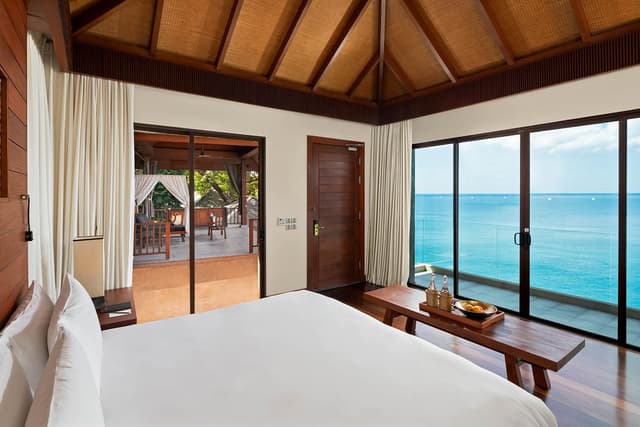 Cliff Pool Villa