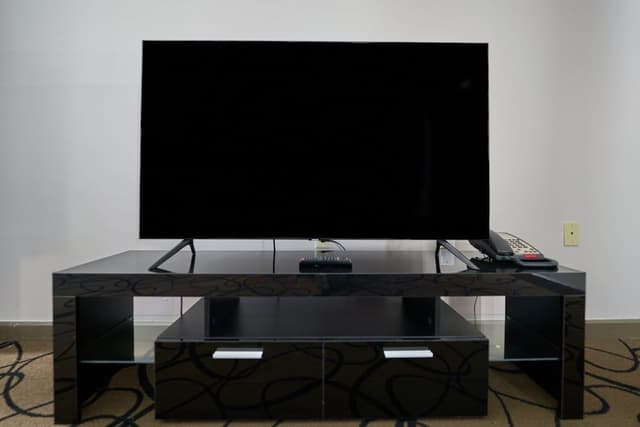Deluxe Studio