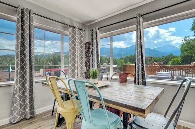 Family Apartment, Mountain View