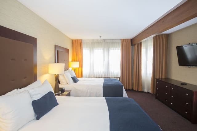 Double Suite